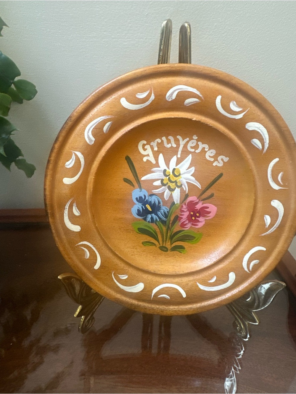 Vintage Hand-Painted Gruyères Decorative Wooden Plate - Warm Honey Brown
